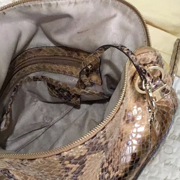 Handbag - Picture 5 of 5